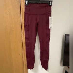 NWAT Lululemon Fast and Free HR 25 Maroon